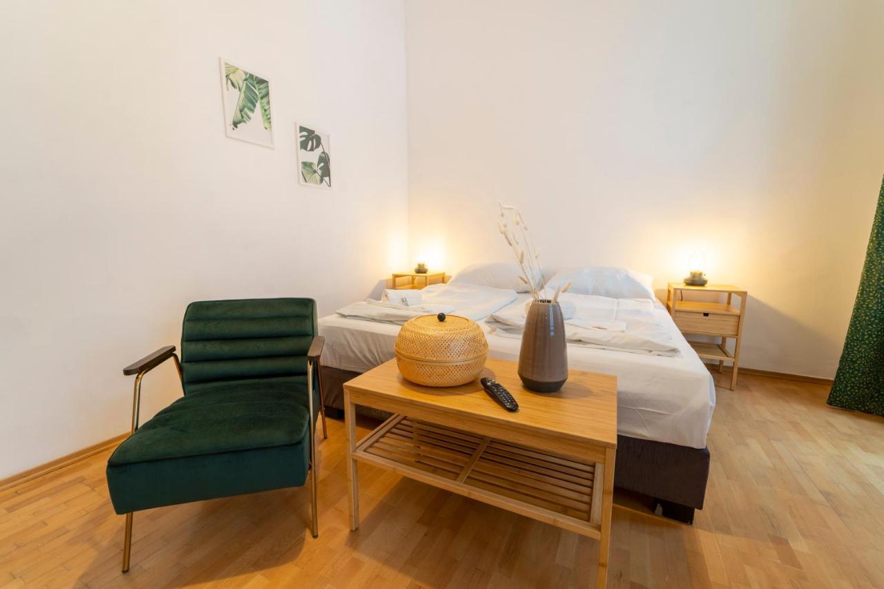 Josef'S Home I Comfort Studio I City Center Bécs Kültér fotó