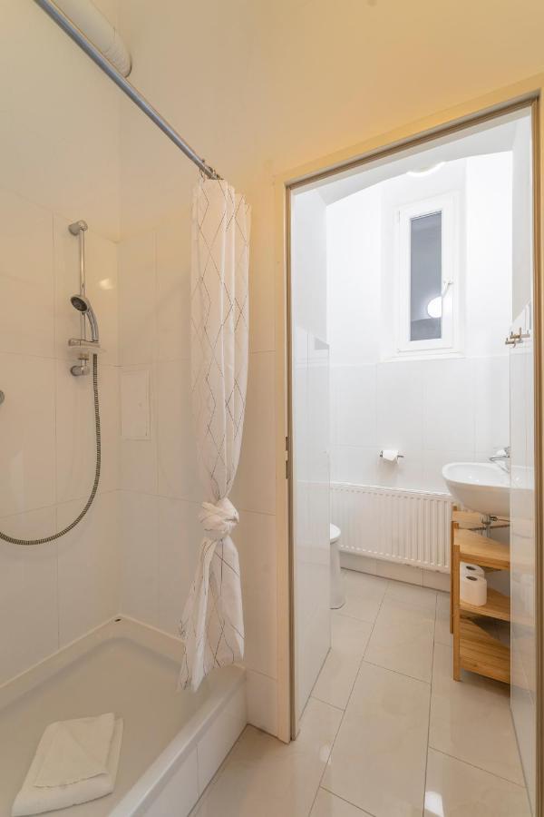 Josef'S Home I Comfort Studio I City Center Bécs Kültér fotó